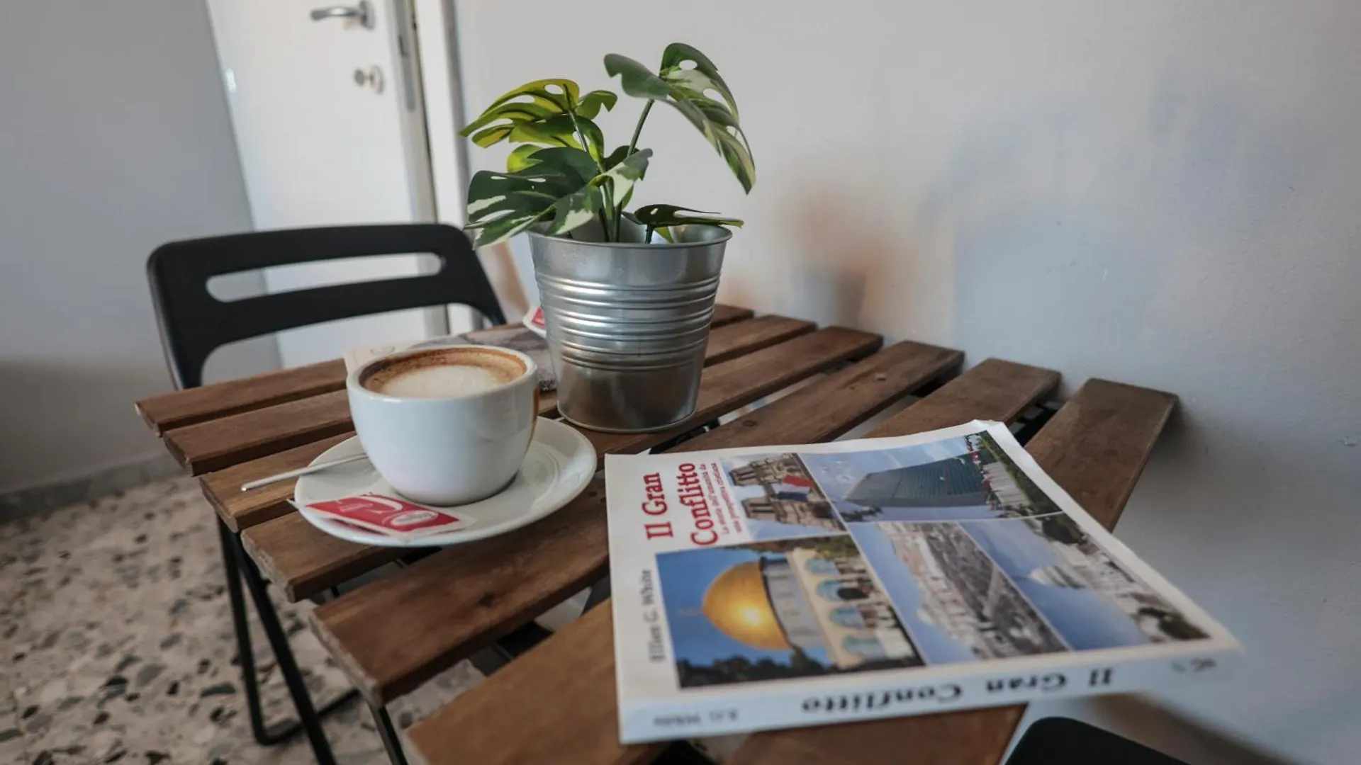 A Cartulina E Napule Bed & Breakfast Naples