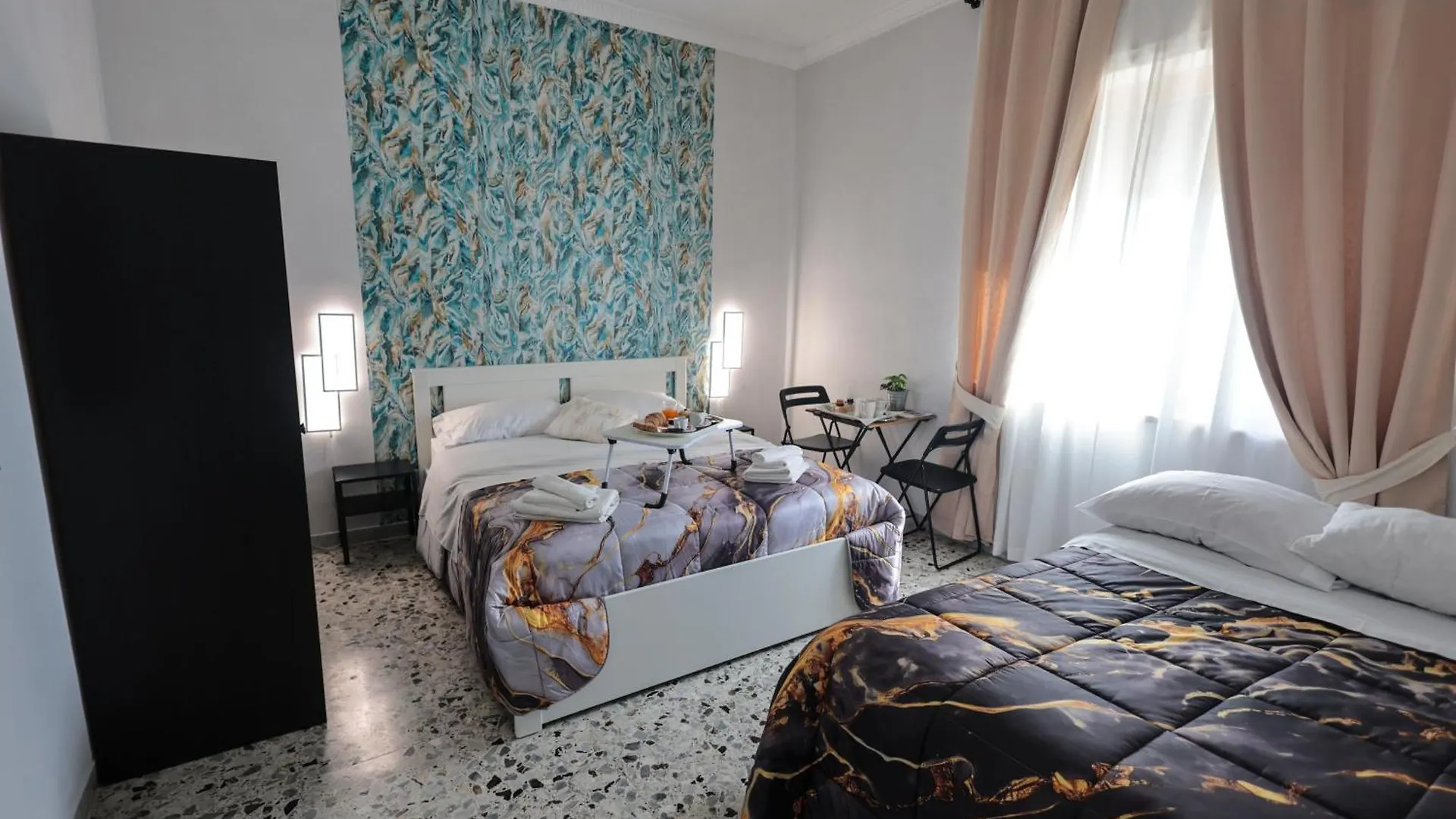 A Cartulina E Napule Bed & Breakfast Naples Italy