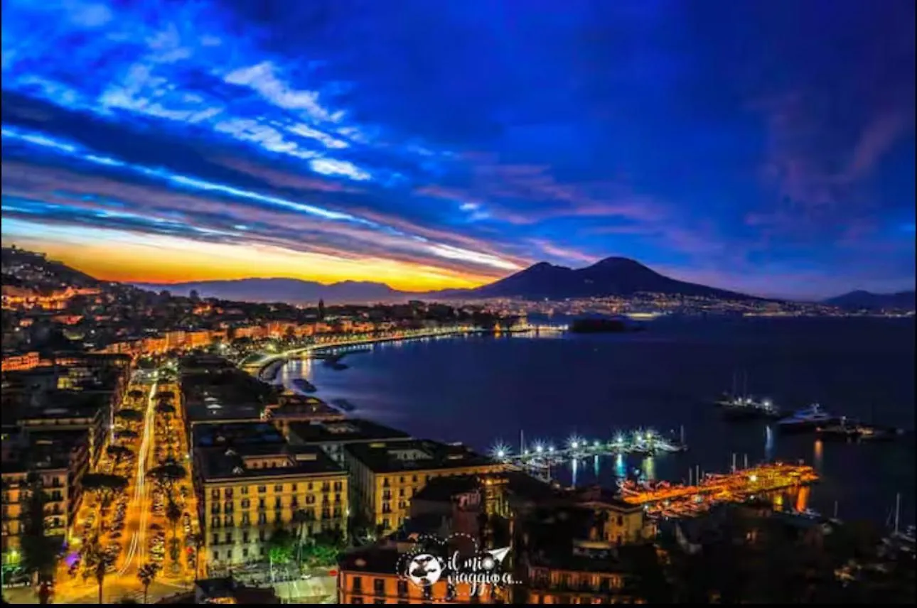 A Cartulina E Napule Bed & Breakfast Naples