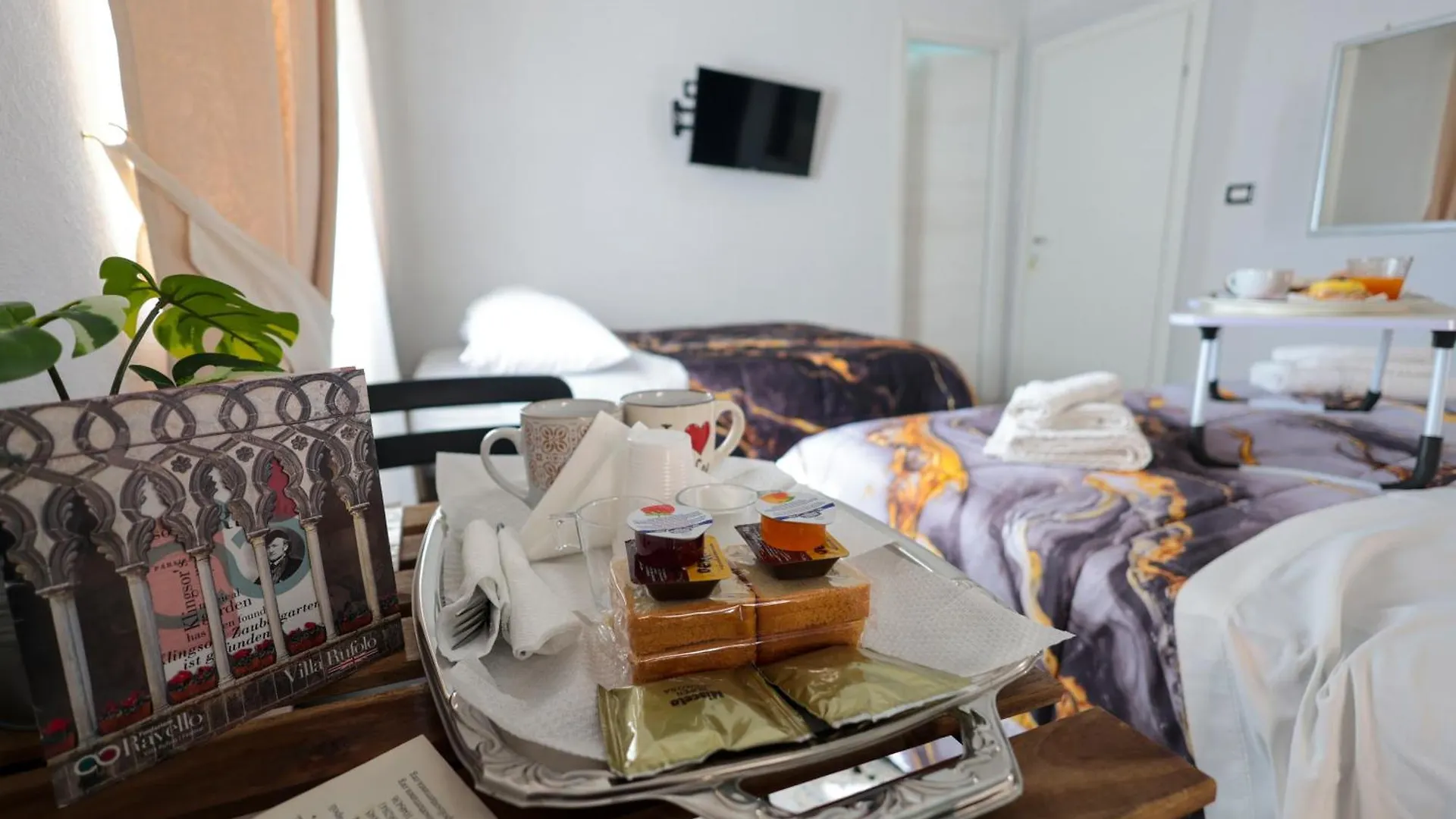 A Cartulina E Napule Bed & Breakfast Naples